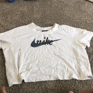 nike crop top